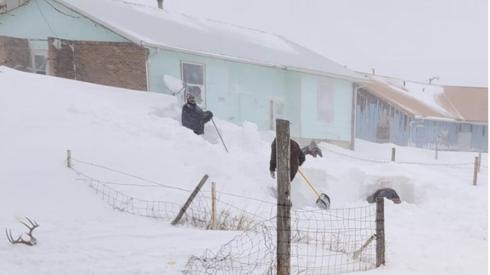 ਕੈਨੇਡਾ ਅਤੇ ਅਮਰੀਕਾ ਵਿਚ ਲੋਕ ਜੂਝ ਰਹੇ ਨੇ ਬਰਫੀਲੇ ਤੂਫਾਨ ਨਾਲ